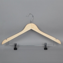 Вешалка плечики для одежды деревянная с перекладиной и с прищепками для брюк, размер одежды: 44-46(М). 66NB(светл)